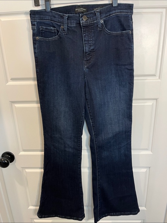 Banana Republic Denim - Banana Republic High Rise Flare jeans size 29 petite